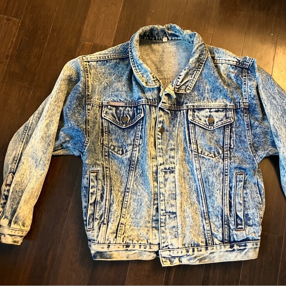 RG Brown blue / white ACID WASH denim jean jacket.  Button up.  Vintage! EUC!